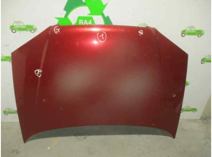 Recambio de capot para kia carens 1.8 cat referencia OEM IAM 0K2JB52310 GRANATE 