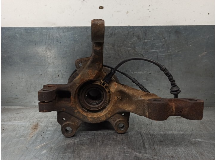 Replacement front left steering knuckle for Renault Grand Modus 1.5 dCi diesel cat OEM IAM reference 8200345944 