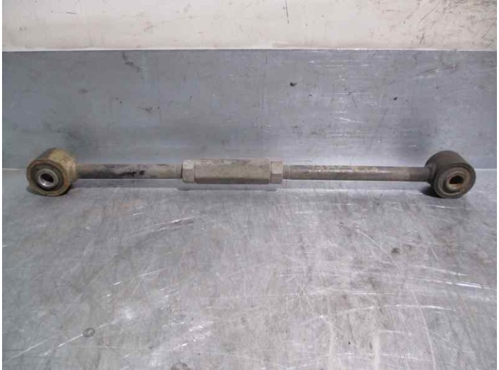 Recambio de brazo suspension inferior delantero izquierdo para kia carens 1.8 cat referencia OEM IAM   