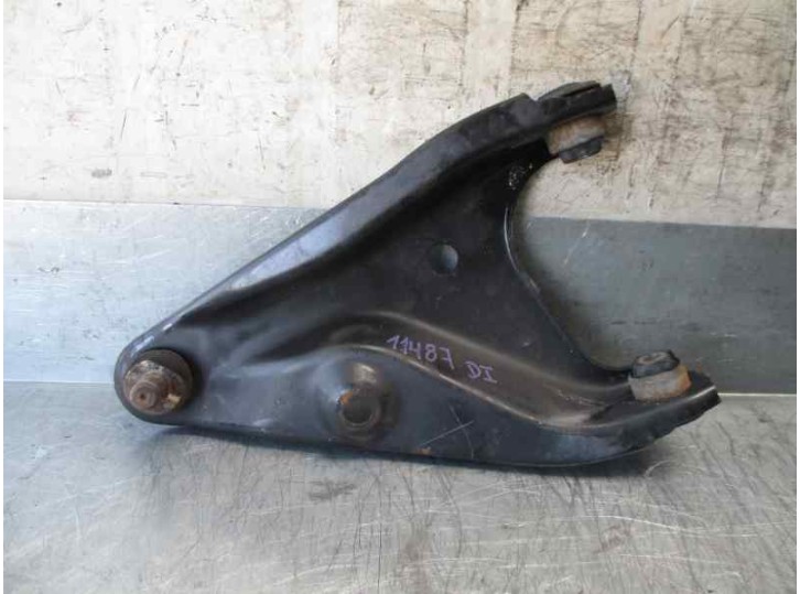 Recambio de brazo suspension inferior delantero izquierdo para dacia sandero 1.6 cat referencia OEM IAM 545011362R 