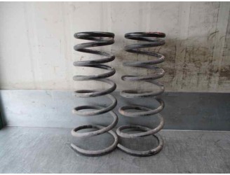 Replacement suspension spring for Kia Carens 1.8 CAT OEM IAM reference 