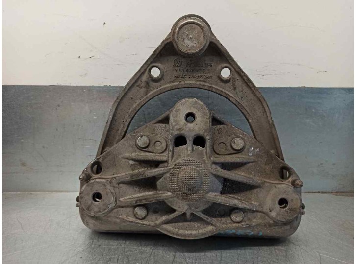 Recambio de brazo suspension superior delantero derecho para audi q7 (4l) 3.0 v6 24v tdi referencia OEM IAM 7L0407047B 