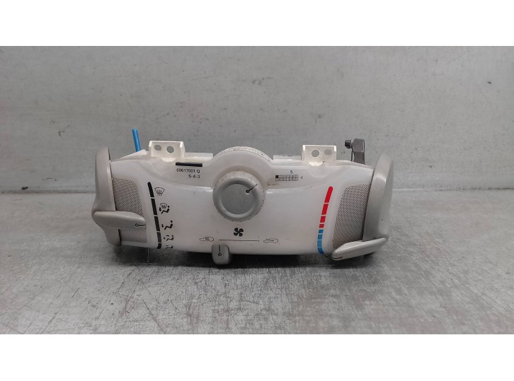 Recambio de mando calefaccion / aire acondicionado para citroën c1 1.0 cat (384f) referencia OEM IAM P69610001A  