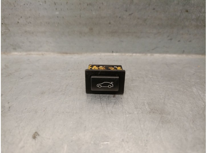 Recambio de interruptor para bmw 5 touring (f11) 520 d referencia OEM IAM 920031603 61319200316 