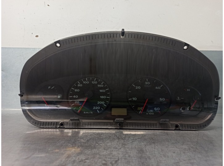 Recambio de cuadro instrumentos para fiat brava (182) 1.9 turbodiesel referencia OEM IAM 46525530 FONDO NEGRO MARELLI