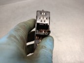 Recambio de mando elevalunas delantero izquierdo para bmw 3 touring (e46) 320 d referencia OEM IAM 6902184 61316902184 