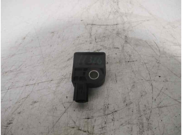 Recambio de sensor impacto para hyundai ix35 1.7 crdi cat referencia OEM IAM 959202S000 