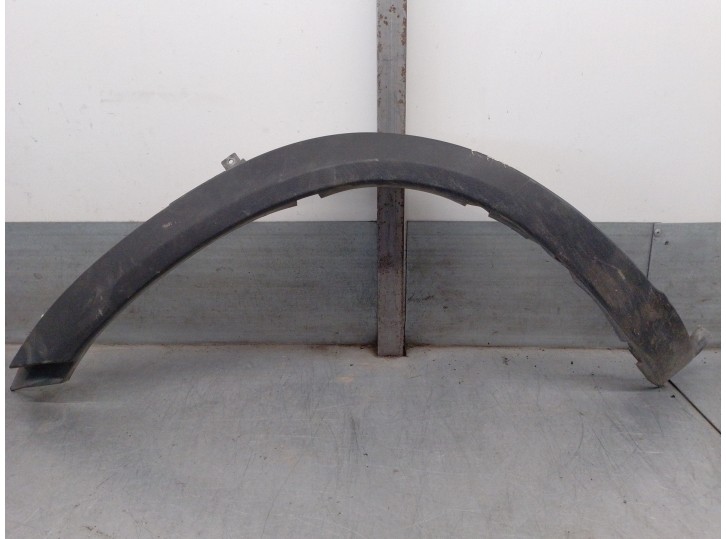 Recambio de aletin delantero izquierdo para iveco daily caja cerrada (2006 =>) 2.3 diesel referencia OEM IAM 3802037 