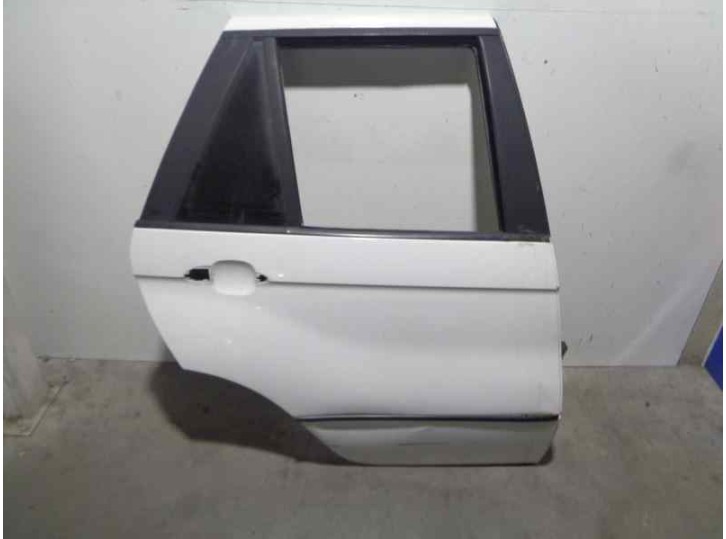 Recambio de puerta trasera derecha para bmw x5 (e53) 3.0 24v cat referencia OEM IAM 41528256828 BLANCA 5 PUERTAS