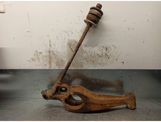 Recambio de brazo suspension inferior delantero derecho para volkswagen t-3 caravelle 1.6 c.c td referencia OEM IAM 251407154F 