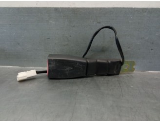 Recambio de enganche cinturon para kia picanto 1.0 cat referencia OEM IAM 8883007000 8883007000 