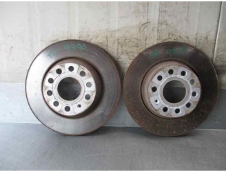 Recambio de disco freno trasero para volkswagen passat berlina (3c2) 2.0 tdi referencia OEM IAM 5Q0615601G  