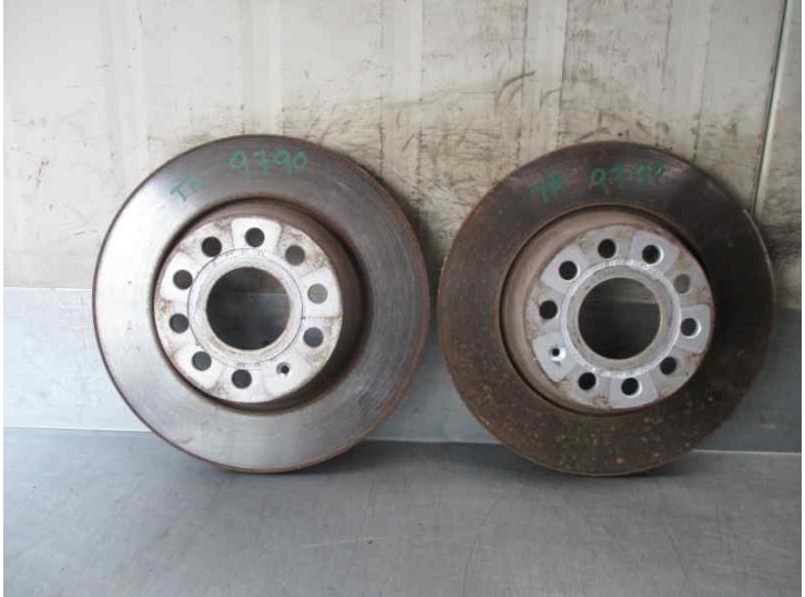 Recambio de disco freno trasero para volkswagen passat berlina (3c2) 2.0 tdi referencia OEM IAM 5Q0615601G 