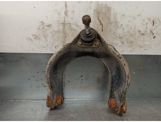 Recambio de brazo suspension superior delantero izquierdo para volkswagen t-3 caravelle 1.6 c.c td referencia OEM IAM 3685466  