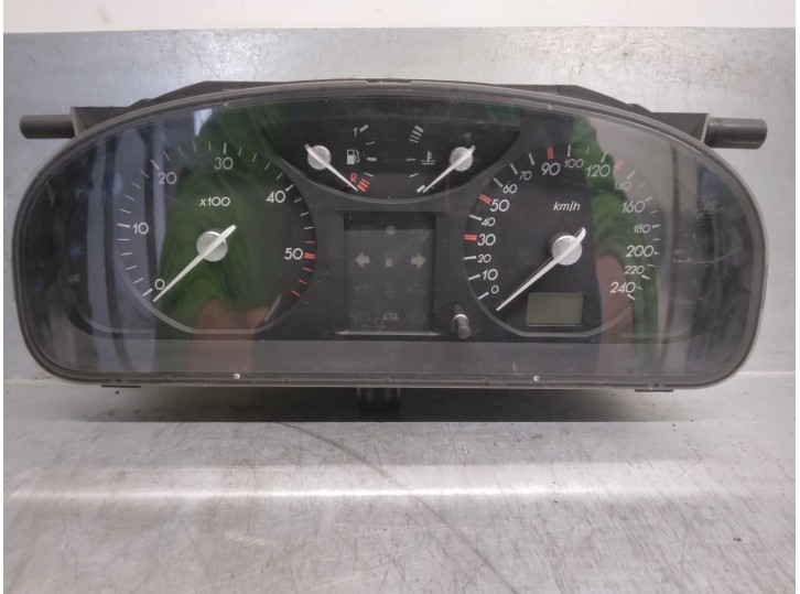 Recambio de cuadro instrumentos para renault laguna ii (bg0) 1.9 dci diesel cat referencia OEM IAM 8200218863 501018550077 