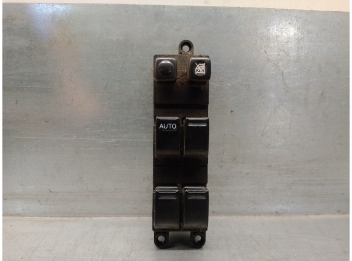 Recambio de mando elevalunas delantero izquierdo para nissan primera berlina (p12) 2.2 16v turbodiesel cat referencia OEM IAM 25