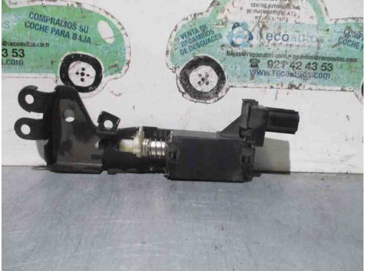 Recambio de motor cierre centralizado delantero derecho para chrysler grand voyager (rg) 2.8 referencia OEM IAM 04690805AC 68832