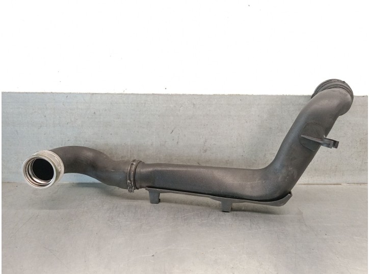 Replacement intercooler pipe for Seat Ibiza II (6K1) 1.9 TDI OEM IAM reference 1J0145762AT 