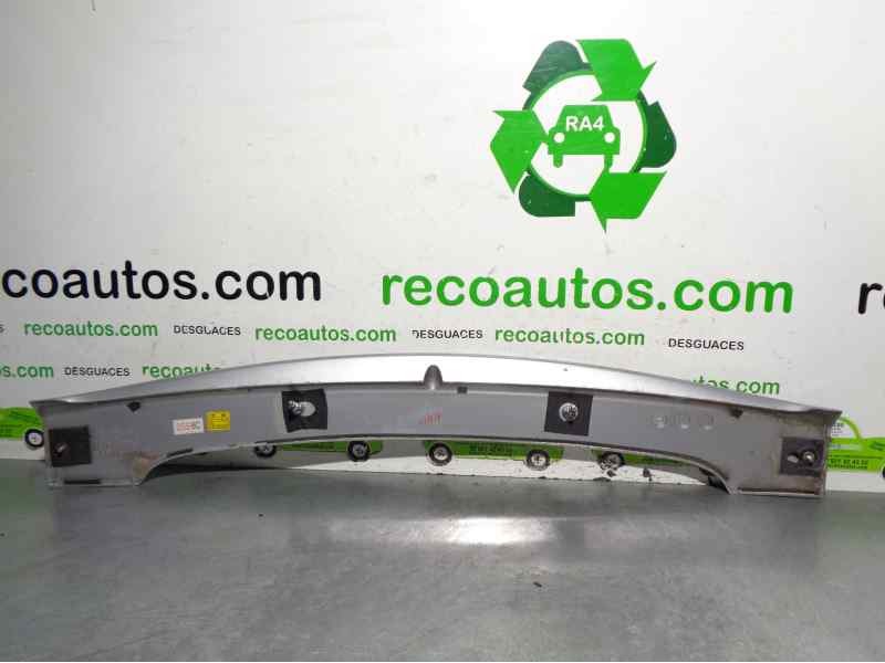 Recambio de aleron trasero para kia rio 1.5 crdi referencia OEM IAM 872101G200  