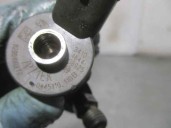 Recambio de inyector para volvo v40 familiar 1.9 diesel cat referencia OEM IAM 8200100272 0445110110B BOSCH