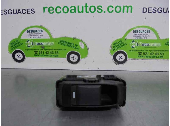 Recambio de mando elevalunas trasero derecho para jeep compass 2.2 crd cat referencia OEM IAM 04602933AA 