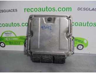 Recambio de centralita motor uce para renault megane i fase 2 berlina (ba0) 1.9 dci diesel cat referencia OEM IAM 8200039569 028