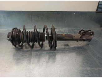 Replacement right front shock absorber for Hyundai ix35 1.7 CRDi cat OEM IAM reference 546602Y360 