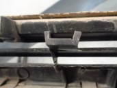 Recambio de rejilla delantera para opel meriva a 1.6 16v referencia OEM IAM 13117843 9465M010 