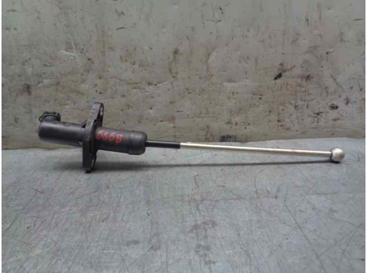 Recambio de bomba embrague para fiat bravo (198) 1.9 8v jtd cat referencia OEM IAM 5212401  