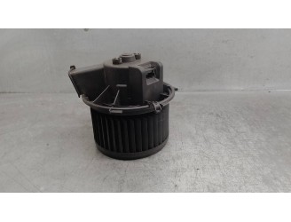 Recambio de motor calefaccion para peugeot boxer caja cerr.techo sobreelev.(bat.4035)(335/440)(2007 => 2.2 hdi cat referencia OE