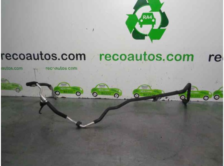Replacement air conditioning hoses for Hyundai Santa Fe (BM) 2.2 CRDi Style 4x4 OEM IAM reference 977682B100 