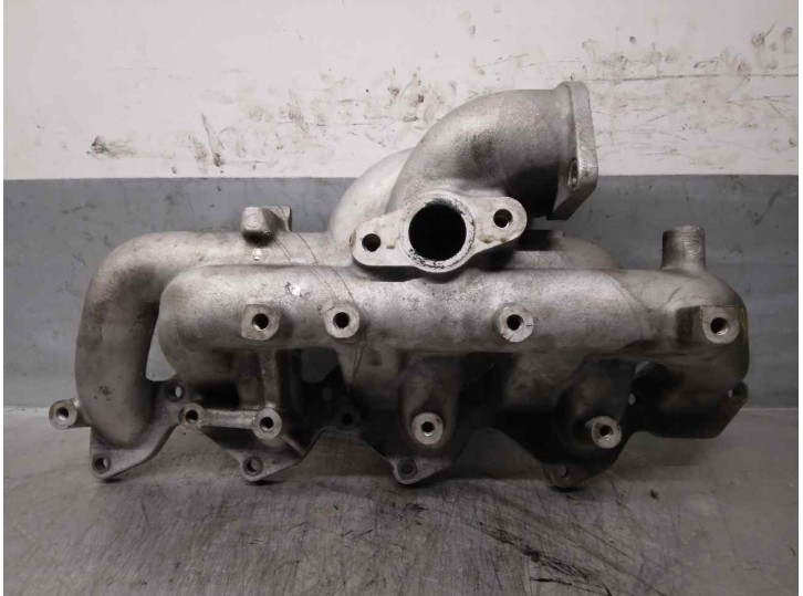 Recambio de colector admision para renault mascott 3.0 diesel referencia OEM IAM 7701065119 7701065119 