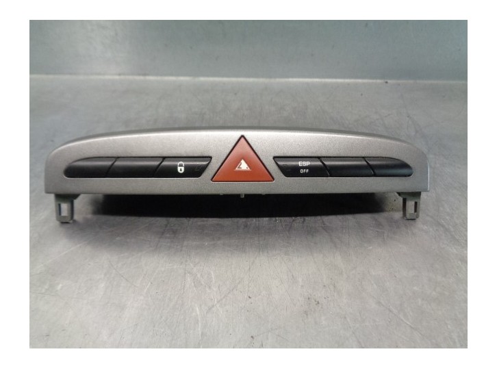 Recambio de warning para peugeot 308 sw 1.6 hdi fap referencia OEM IAM 98060429XT  