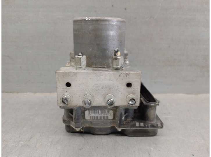 Recambio de abs para infiniti ex 30d referencia OEM IAM 476601UX4C 476601UX7C 0265236393 BOSCH