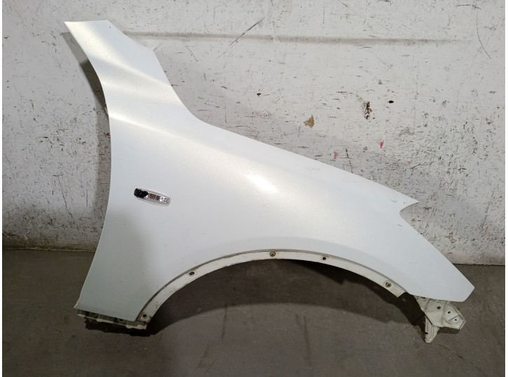 Recambio de aleta delantera derecha para infiniti ex 30d referencia OEM IAM F31001BAAA F31001BAAA 