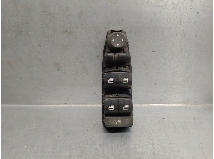 Recambio de mando elevalunas delantero izquierdo para bmw x3 (f25) 2.0 referencia OEM IAM 9208111 