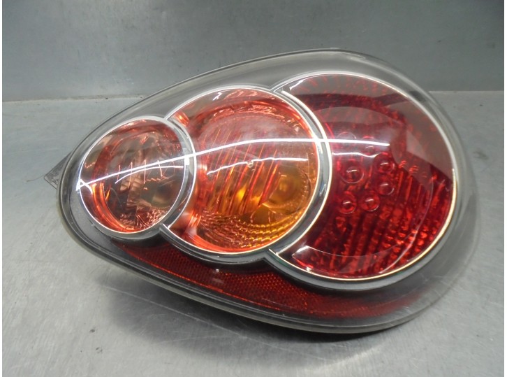 Recambio de piloto trasero derecho para toyota aygo (kgb/wnb) 1.0 cat referencia OEM IAM 815510H070 5 PUERTAS