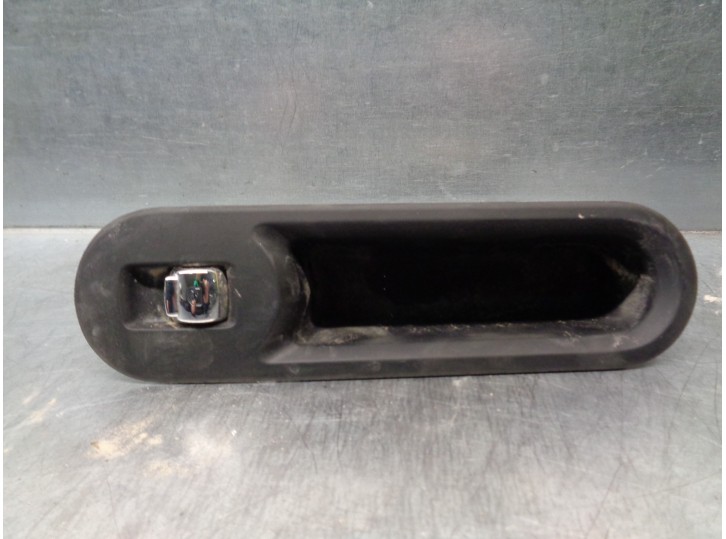Recambio de mando elevalunas trasero izquierdo para mini f60 countryman 16v referencia OEM IAM 9354866 