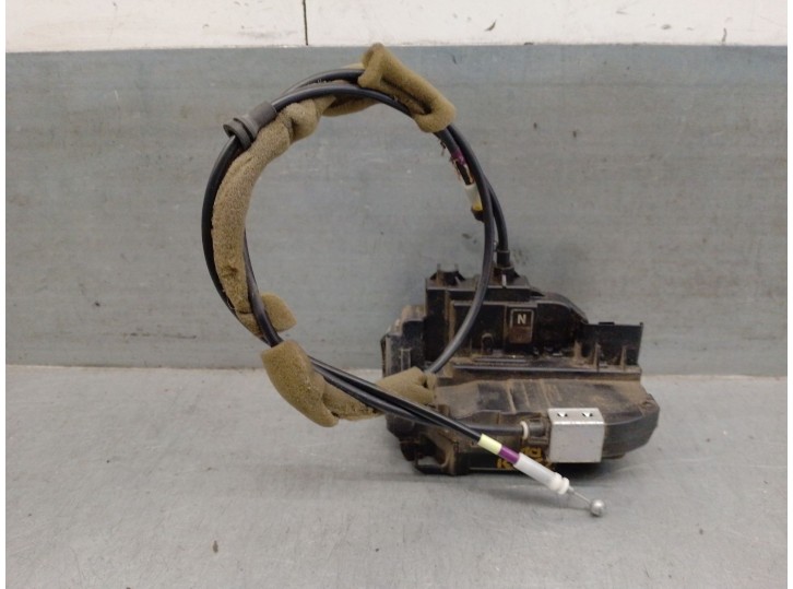 Recambio de cerradura puerta delantera derecha para infiniti ex 30d referencia OEM IAM 805001BN0A 805001BN0A 