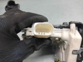 Replacement front right door lock for Audi A4 Saloon (8EC) 3.0 V6 24V TDI OEM IAM reference 8E1837016AA 7 PINS 
