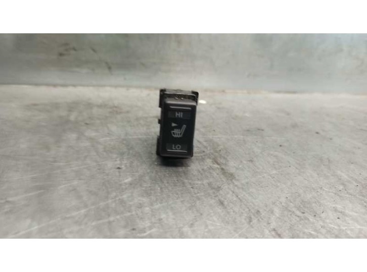 Recambio de botones salpicadero para nissan micra (k13) 1.2 cat referencia OEM IAM 3007532  