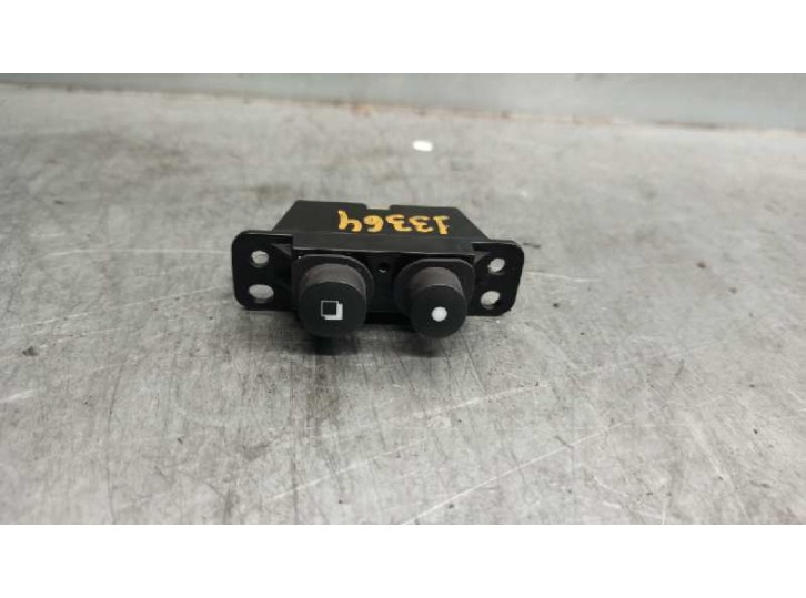 Recambio de botones salpicadero para nissan micra (k13) 1.2 cat referencia OEM IAM 3007532 