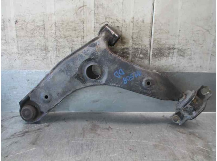 Recambio de brazo suspension inferior delantero derecho para volvo v40 familiar 1.9 diesel referencia OEM IAM 12603WK  