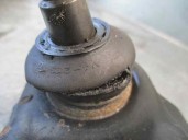 Recambio de brazo suspension inferior delantero derecho para volvo v40 familiar 1.9 diesel referencia OEM IAM 12603WK  