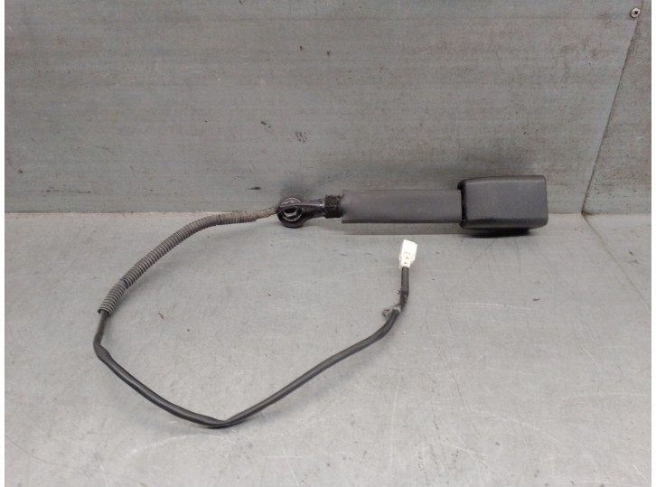 Recambio de enganche cinturon para infiniti ex 30d referencia OEM IAM 868431BA0C 868431BA0C 