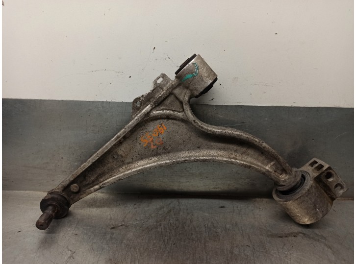 Recambio de brazo suspension inferior delantero izquierdo para chevrolet cruze 2.0 diesel cat referencia OEM IAM 13401129  