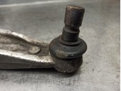 Recambio de brazo suspension inferior delantero izquierdo para chevrolet cruze 2.0 diesel cat referencia OEM IAM 13401129  