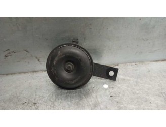 Replacement horn for Nissan Micra (K13) 1.2 CAT OEM IAM reference 