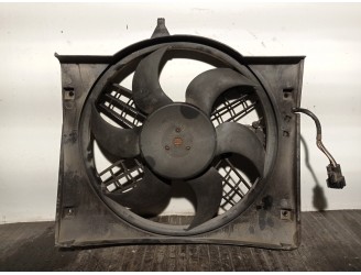 Recambio de electroventilador para bmw serie 3 berlina (e46) 2.0 16v diesel cat referencia OEM IAM 7786009 0130303846 BOSCH