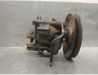 Replacement power steering pump for Opel Corsa C 1.2 16V CAT (Z 12 XE / LW4) OEM IAM reference 15077109 2S600 